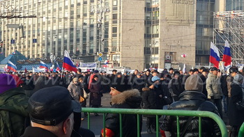 Митинг на Пушкинской площади в Москве, посвящённый Дню народного единства и согласия. Начало шествия по Тверской улице.